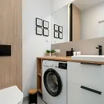 Beautiful With Balcony By Renters Lejlighed *