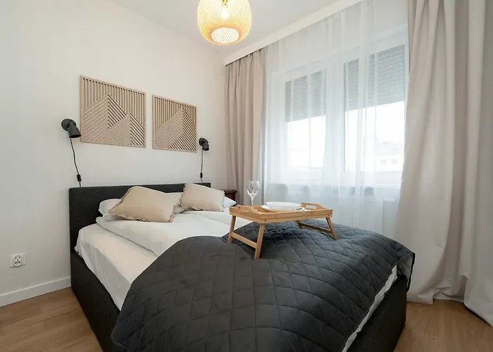 Apartment Beautiful With Balcony By Renters Poznan